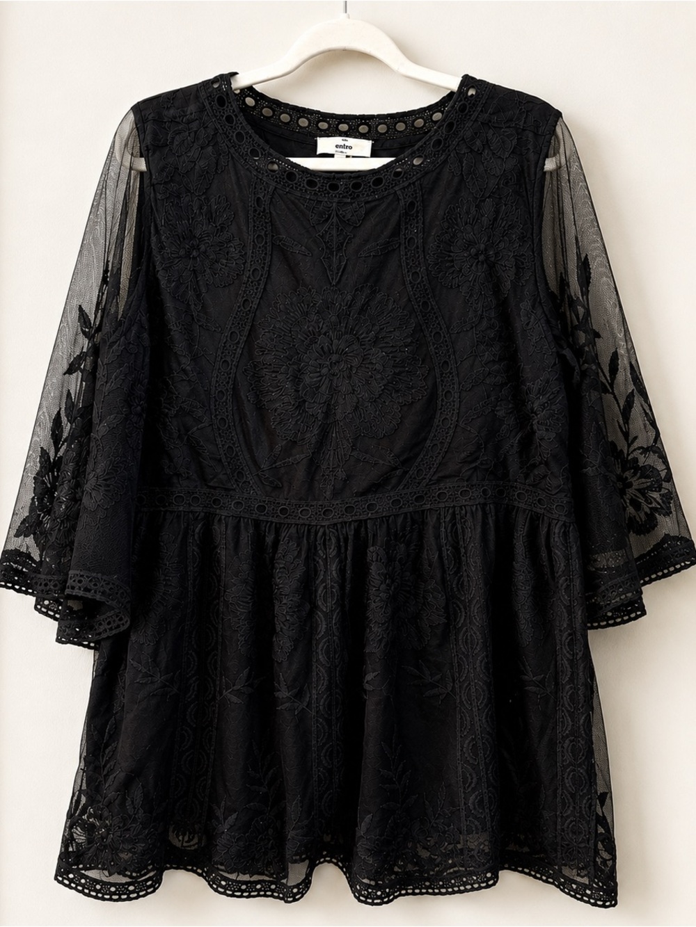 Entro Black Embroidered Lace Tunic Sheer Bell Sleeves Romantic Whimsigoth Large
